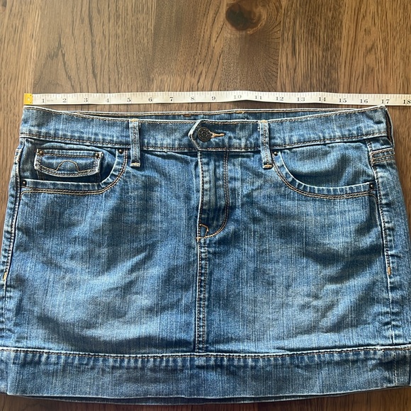 Old Navy Women's Jean Skirt  8 Stretch - Picture 3 of 10